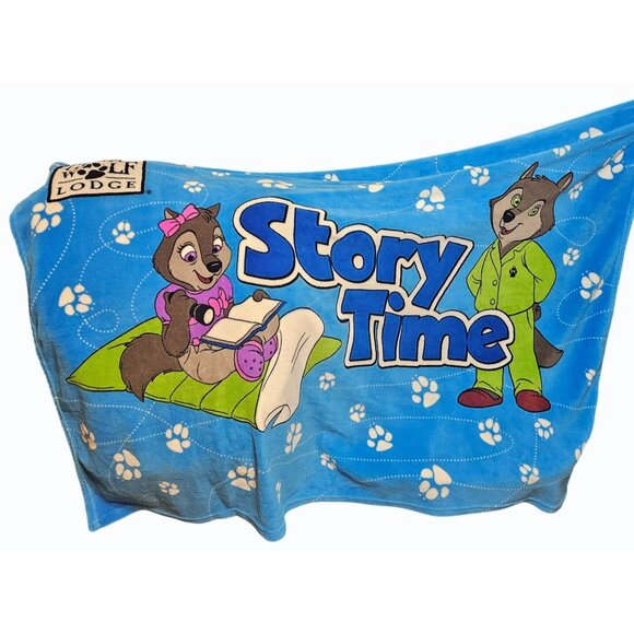 Great Wolf Lodge Story Time Fleece Blanket and 17" BAB Violet The Wolf Plush - Picture 8 of 12
